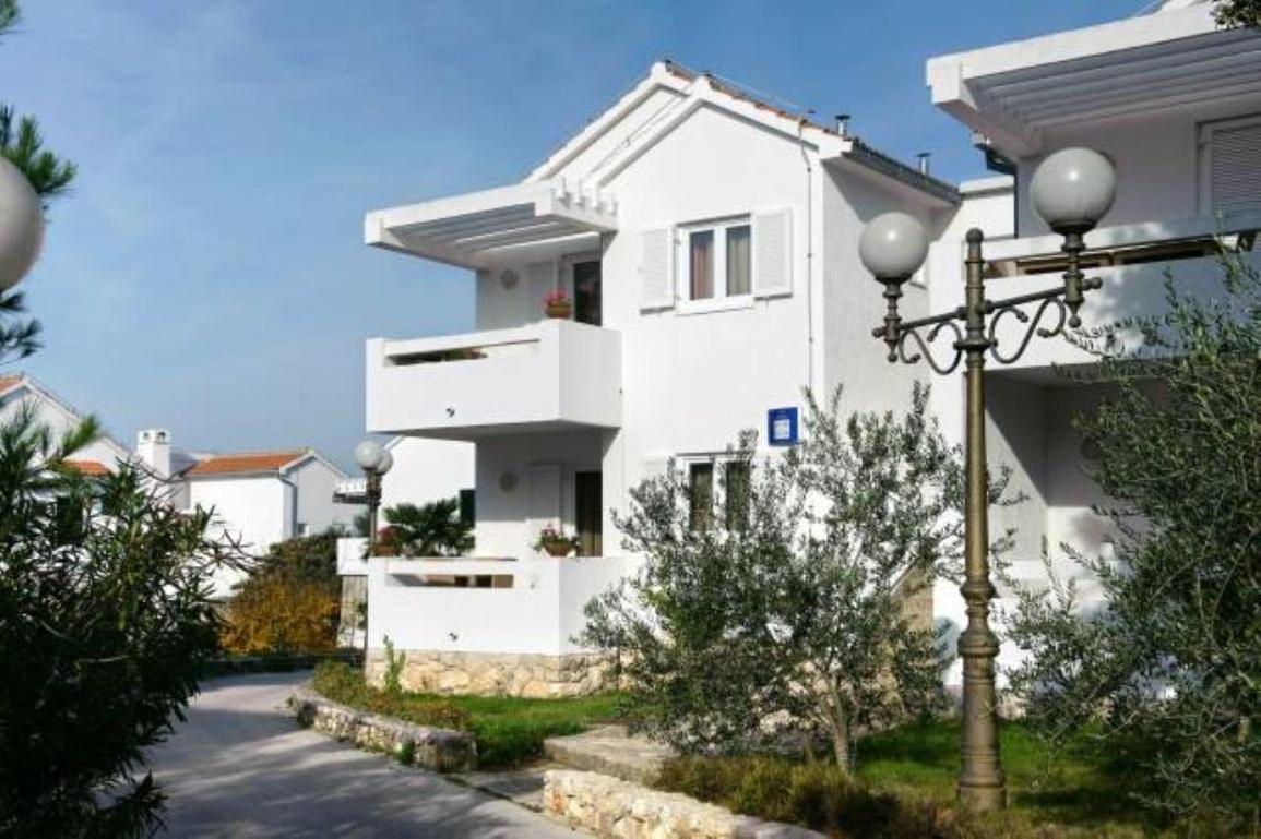 Kornati Apartamento *